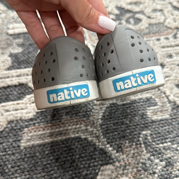 Native slip on shoes - Picture 3 of 6